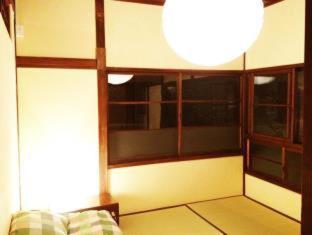 Roku Hostel Hiroshima Habitación foto